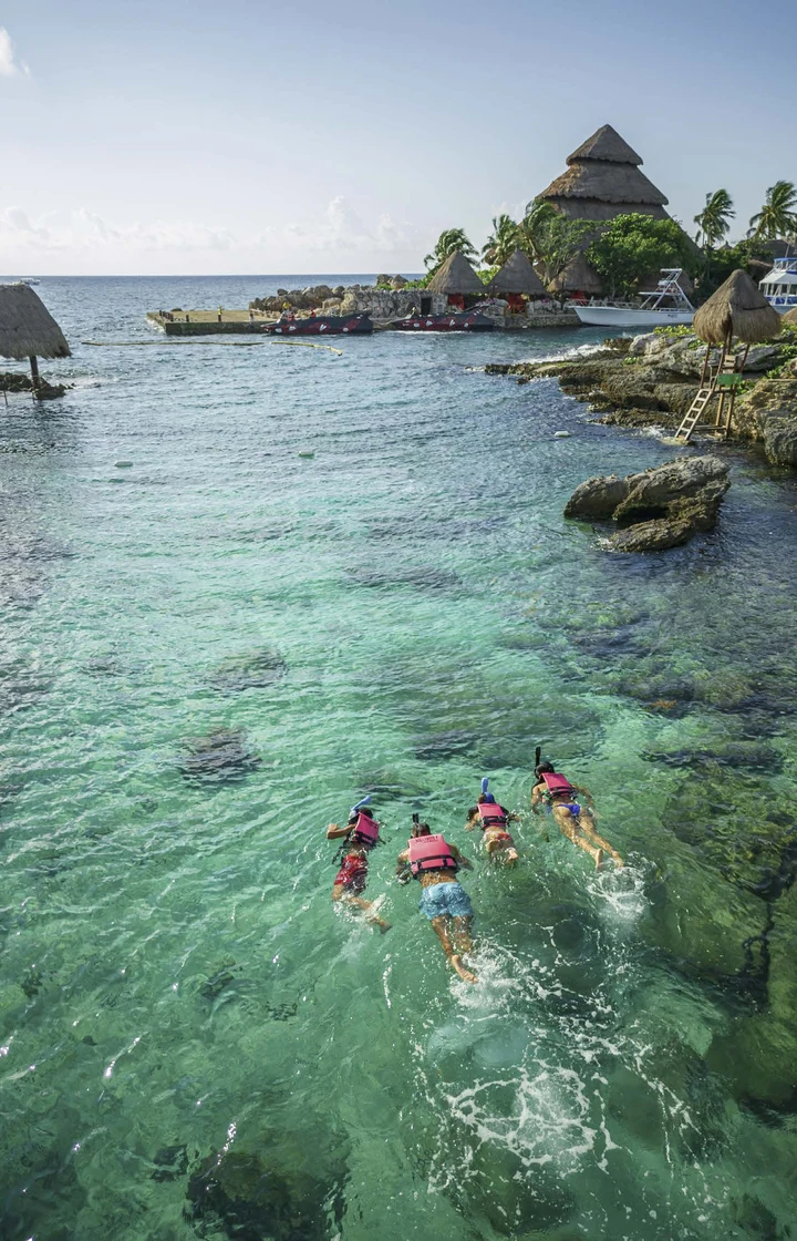 Snorkeling em família no aquário natural do Parque Xel-Há